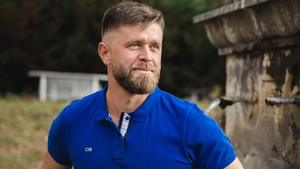 Qui est le papa célibataire Baptiste, participant de l&rsquo;émission « L&rsquo;Amour est dans le pré 2023 » ?